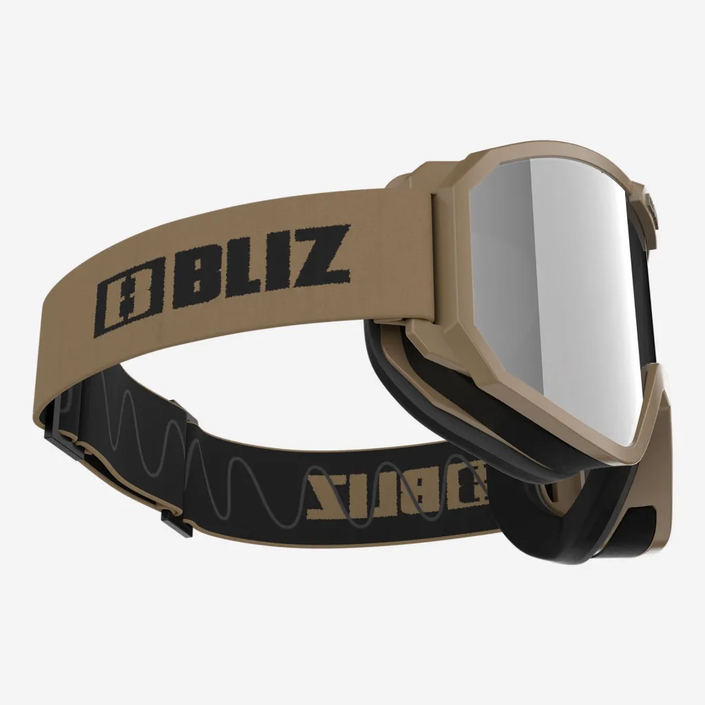 0ZG8002__05__P21__shad__lt.webp