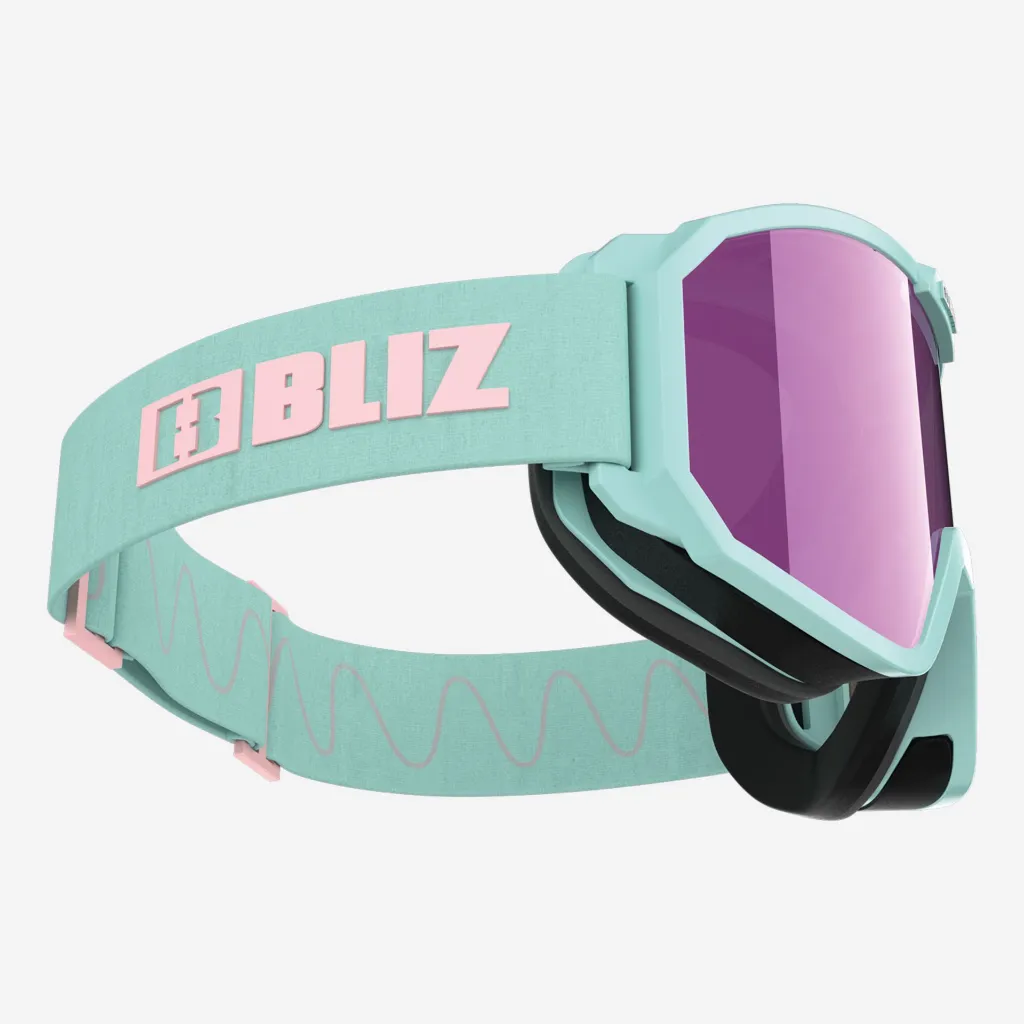 0ZG8002__07__P21__shad__lt.webp